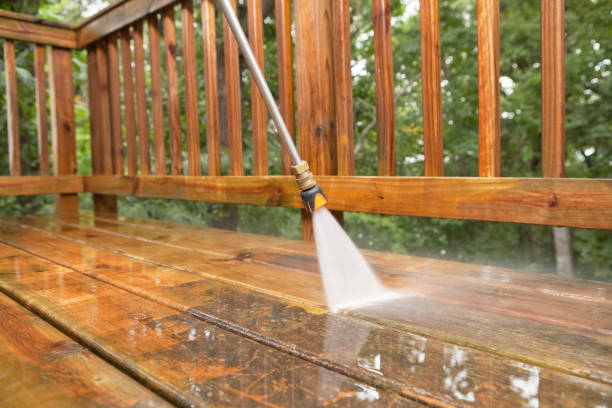 Best Building Exterior Washing  in Woodland, CA